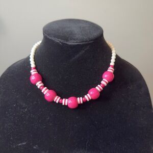 Vintage Pink and White Beaded Necklace Hot Pink Retro Plastic Barrel Clasp 16in